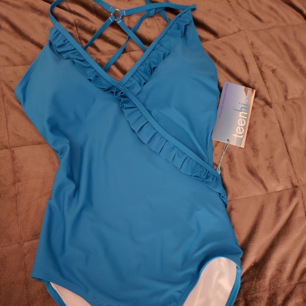 One piece swimsuit